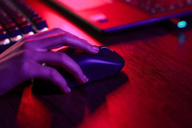 装备矩阵：m16 R2+Pro键鼠耳机性能巅峰新葡京娱乐城纯血Alienware外星人电竞(图22)