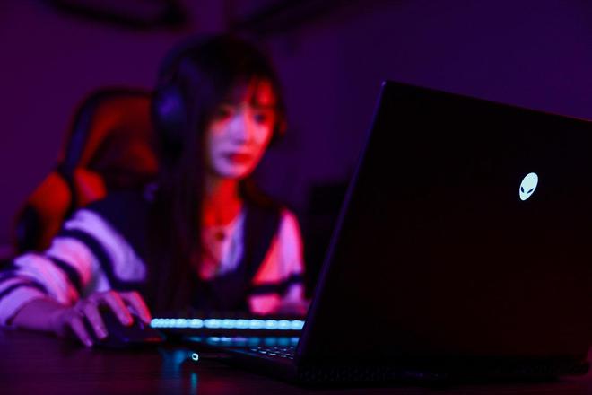 装备矩阵：m16 R2+Pro键鼠耳机性能巅峰新葡京娱乐城纯血Alienware外星人电竞(图39)